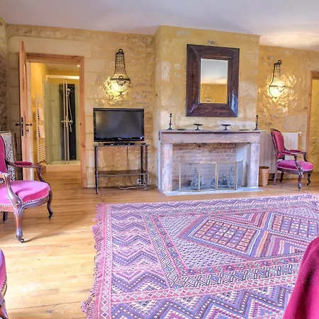 La Bourgeoisie Villa *